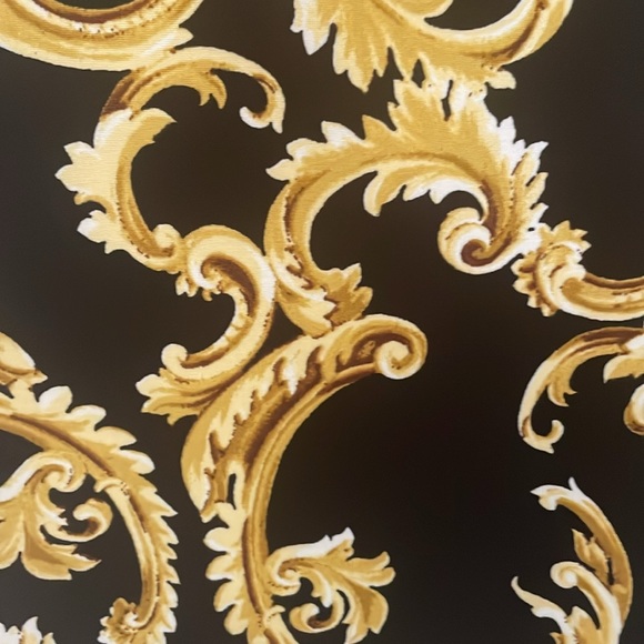 Cold Shoulder Black/Gold Top - Picture 3 of 4